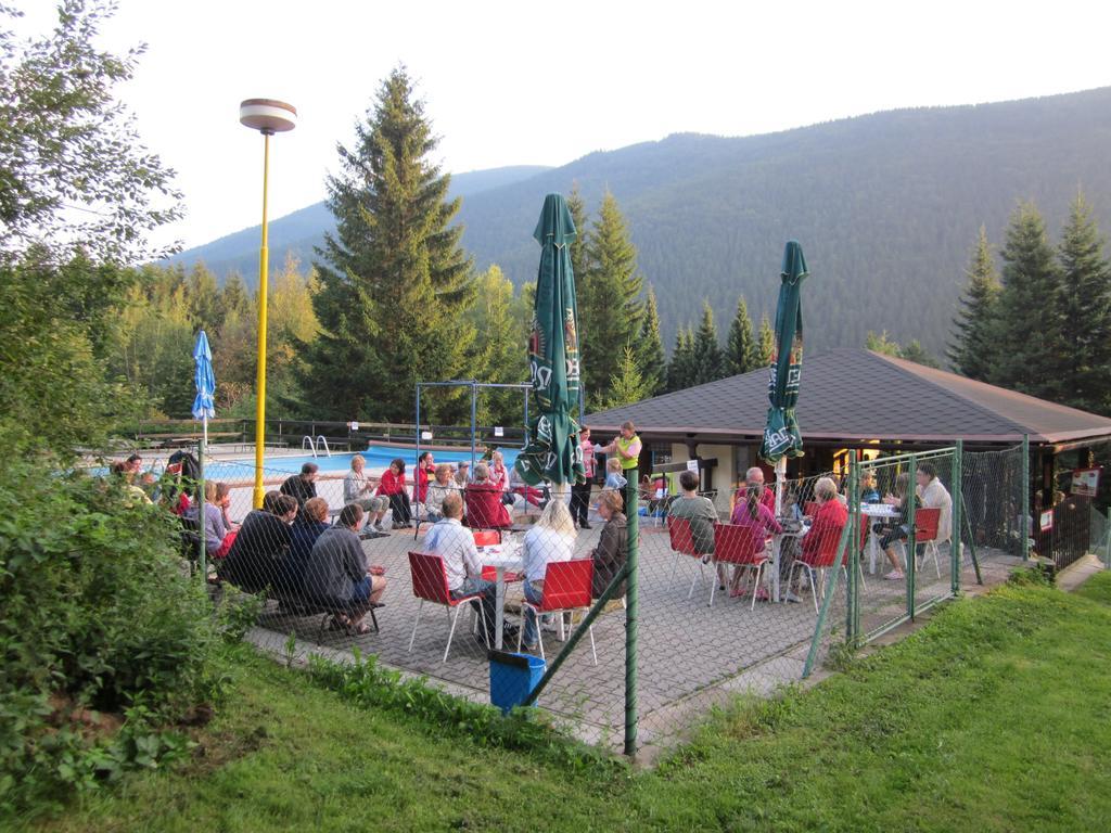 Hotel U Prehrady Moravka ภายนอก รูปภาพ