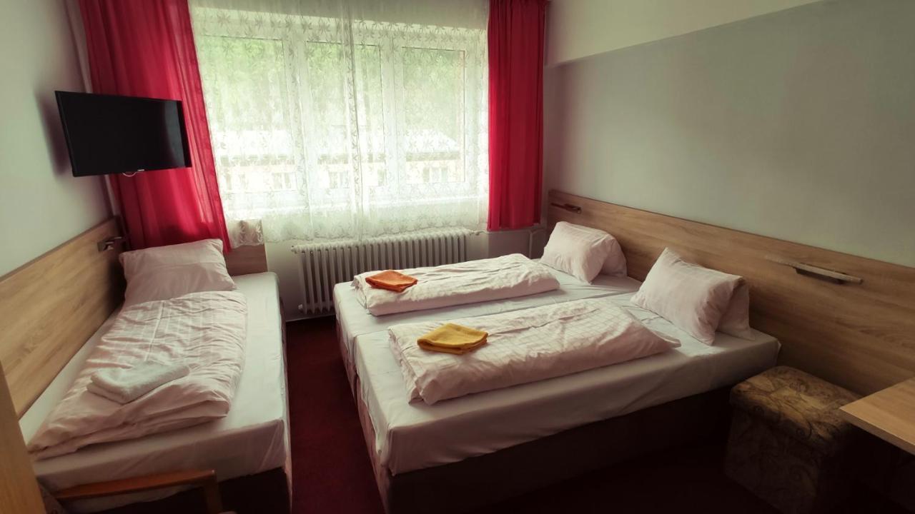 Hotel U Prehrady Moravka ภายนอก รูปภาพ